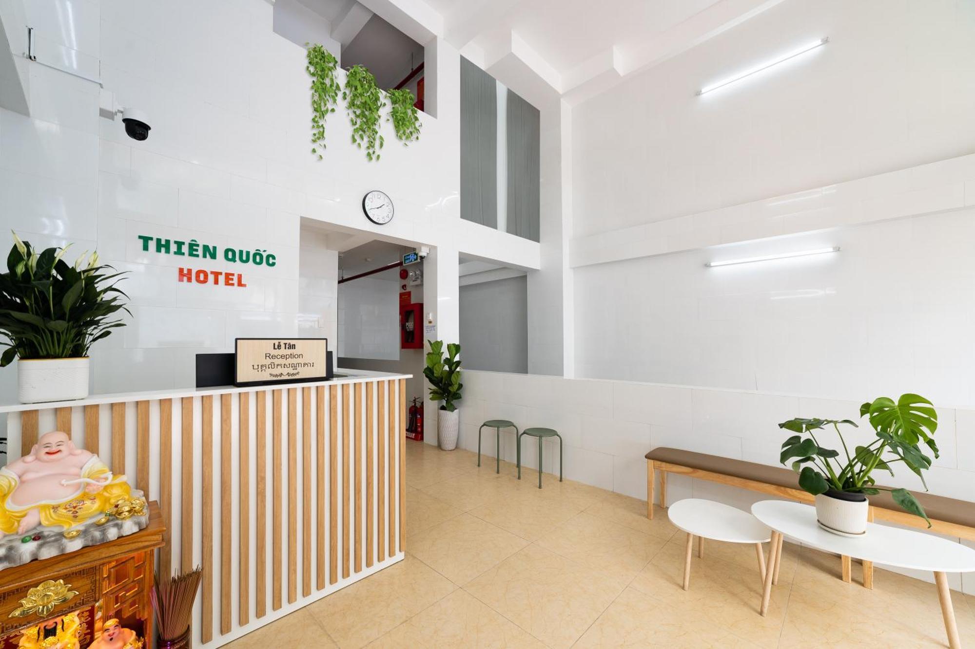 Thien Quoc Hotel Хошимин Екстериор снимка