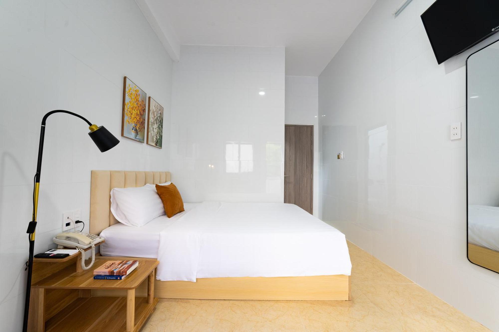 Thien Quoc Hotel Хошимин Екстериор снимка