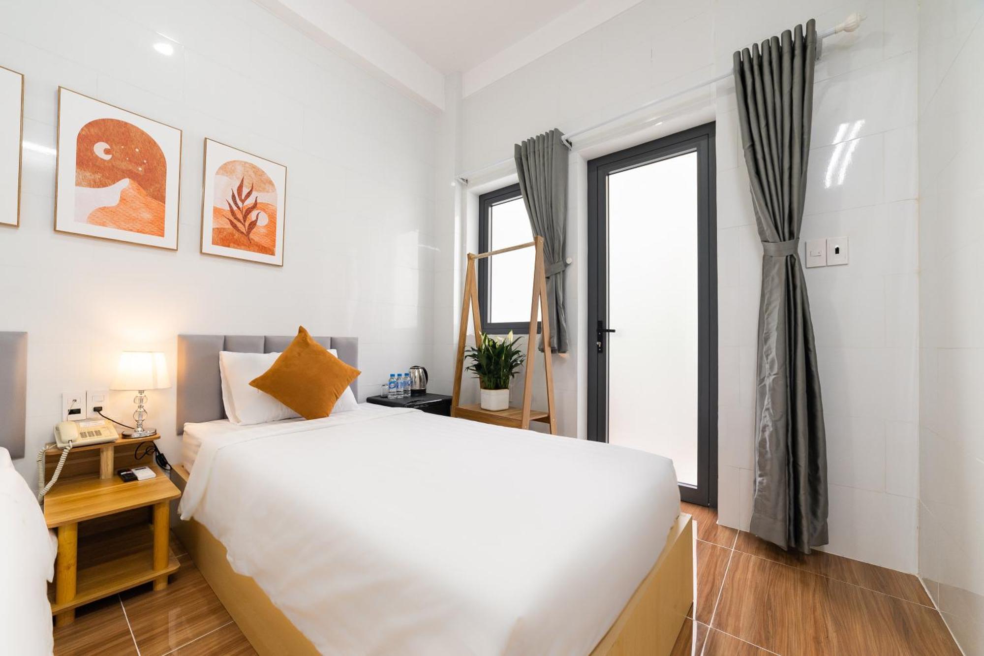 Thien Quoc Hotel Хошимин Екстериор снимка