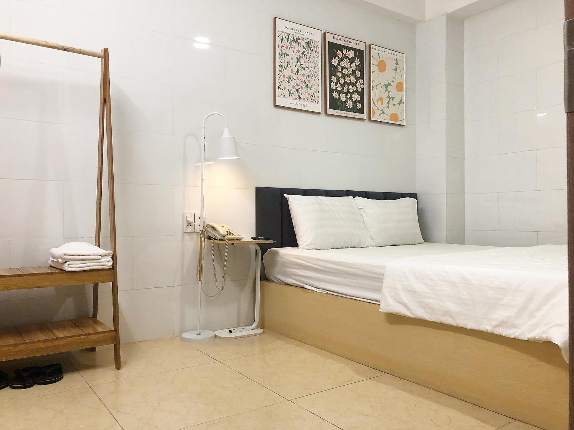 Thien Quoc Hotel Хошимин Екстериор снимка
