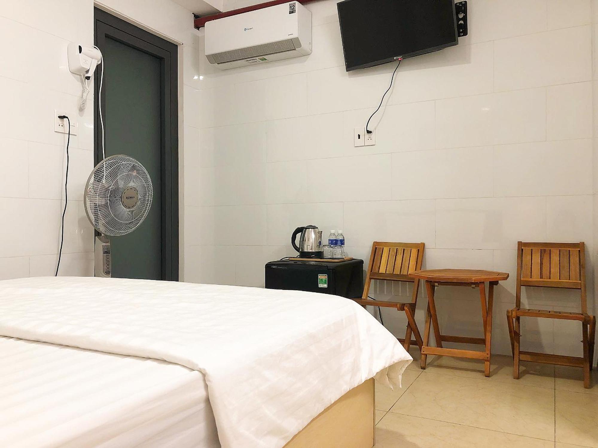 Thien Quoc Hotel Хошимин Екстериор снимка